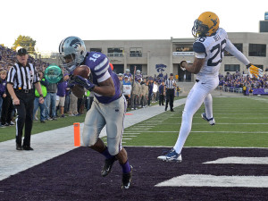 Tyler Lockett catches a touchdown pass against West Virgina. (photo courtesy of kstatesports.com)