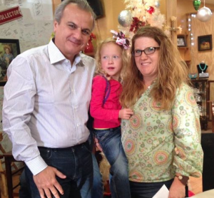 Anthony Imperato presenting Robin & Grayson Sutton with a check for $40,000 in Sedan, KS -courtesy photo