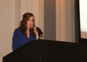 Park Hill High School senior Jordan Elder, speaking at the Greater Kansas City Chamber of Commerce Thursday, said that raising the smoking age to 21 would help her peers form healthy habits that last a lifetime. CREDIT MIKE SHERRY / HEARTLAND HEALTH MONITOR