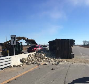 Monday morning truck accident in Geary County