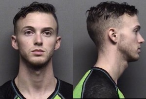 Thomas, Travis Rodney -
Display of license plate;
Driving while habitual violator