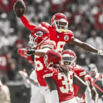 Chiefs remain unbeaten with win at Chargers