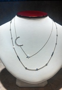 pretty necklaces