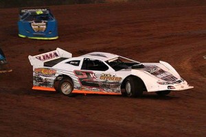 Darrick Klima leads the pack for his second straight win in the BSB Manufacturing NeSmith Weekly Racing Series Late Models (Photo courtesy of Justin Sly)