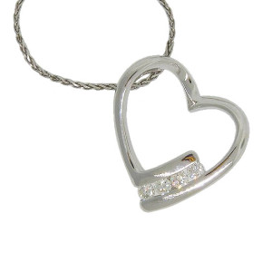 heart pendant