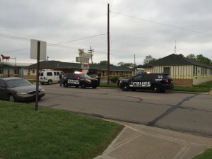 Police at the scene of Tuesday morning's shooting (Photo by Terry Tebrugge/Salina Post)